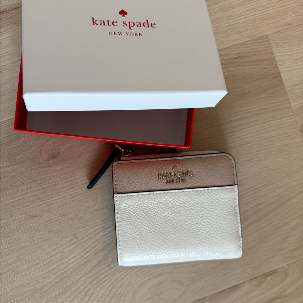 Kate Spade Cream and Brown Wallet